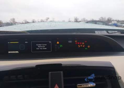 2019 Toyota Prius Le from USA, damaged, VIN JTDKARFU4K3095989